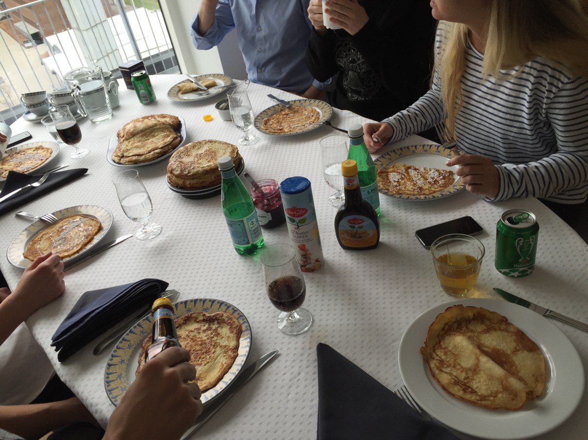 Afternoon Pancakes #2 – I confess to an&nbsp;egg.